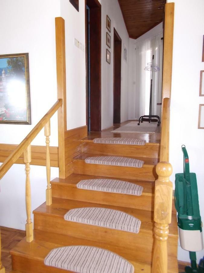 Krk Apartmani Pepina Pinezici  Exterior photo