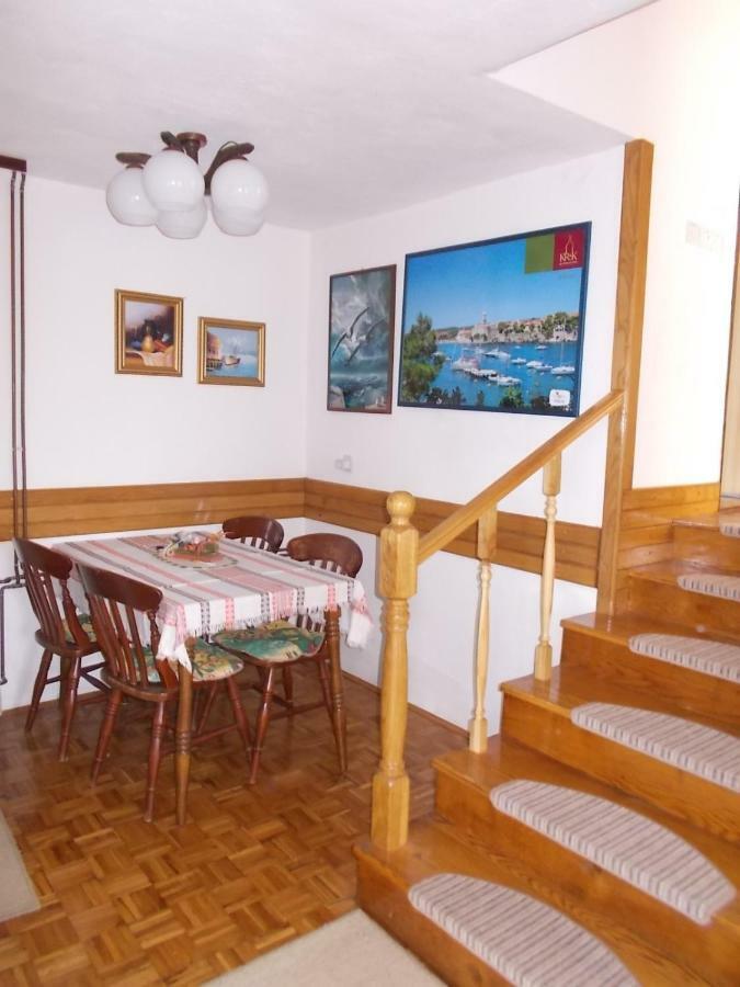 Krk Apartmani Pepina Pinezici  Exterior photo